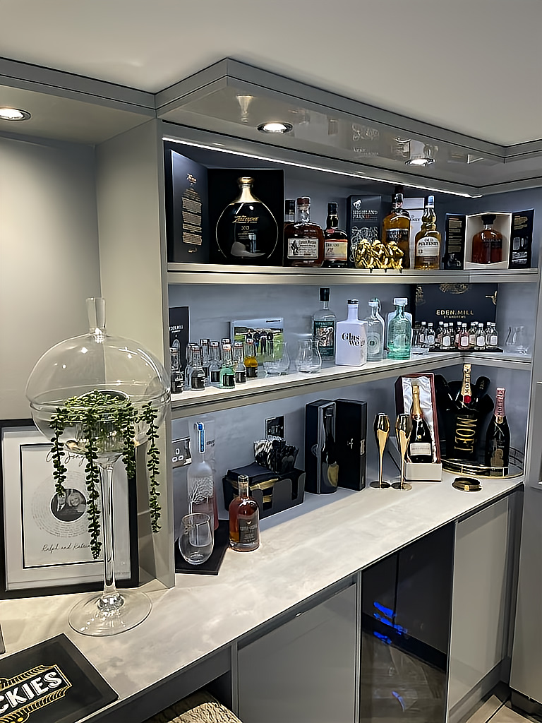 Luxury home bar shelving